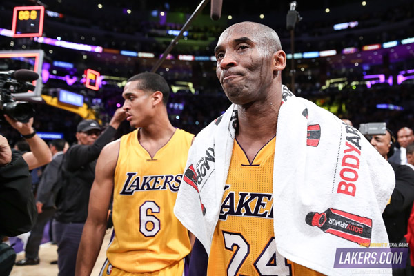 60张图读懂科比最后一战：这一次，曼巴终于面带笑容