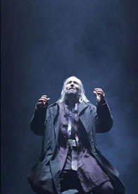 NT LIVE版《李尔王》：有意义的诠释所造就的成功