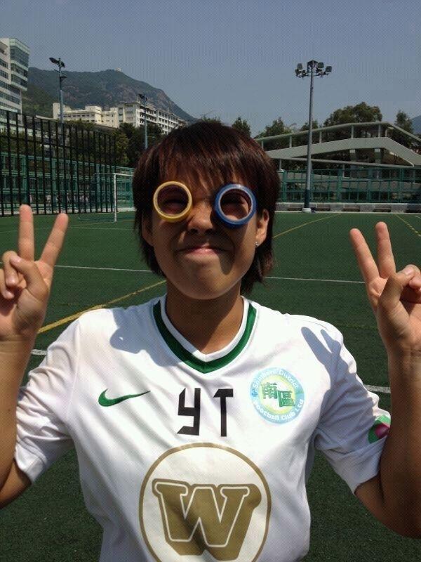 27岁港妹率男足球队夺冠创吉尼斯纪录，未来她还想执教中超