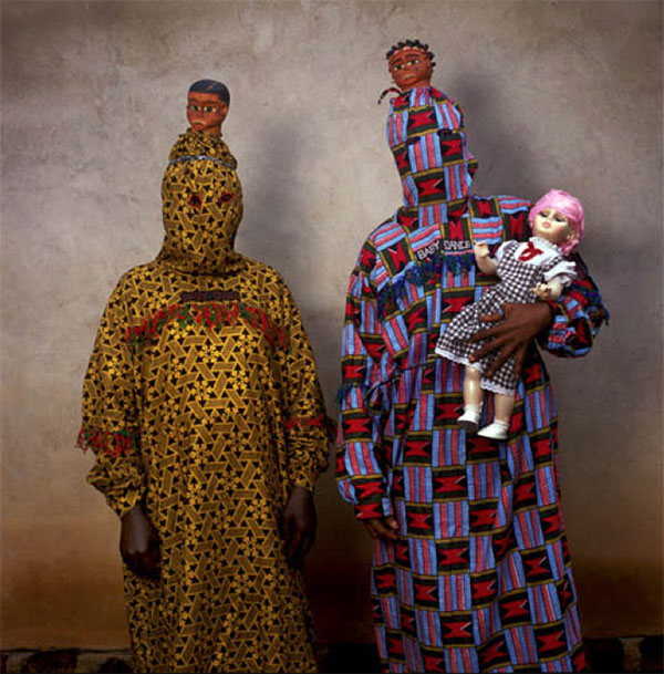 你与世界之间隔着一张面具