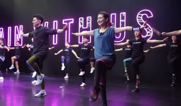 专访|和Selina聊跑步，时而开怀大笑，时而潸然泪下