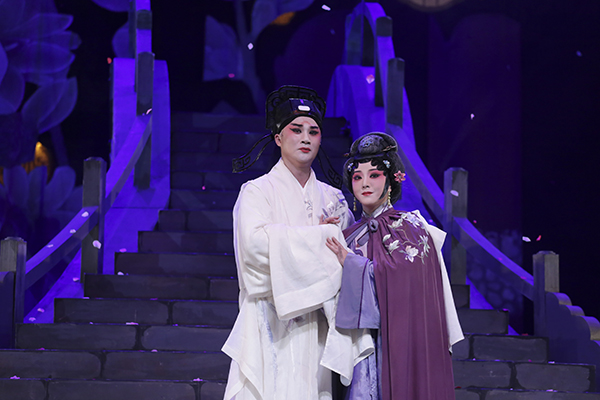 当代昆曲《春江花月夜》为何能令台湾观众着迷