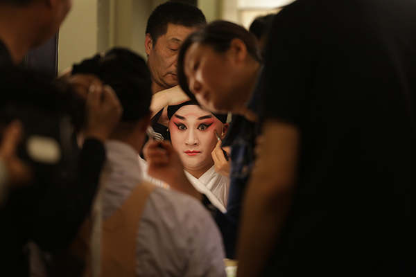 当代昆曲《春江花月夜》为何能令台湾观众着迷