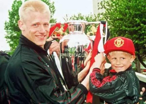 门线上的父与子，未来我们还会邂逅舒梅切尔的孙子吗