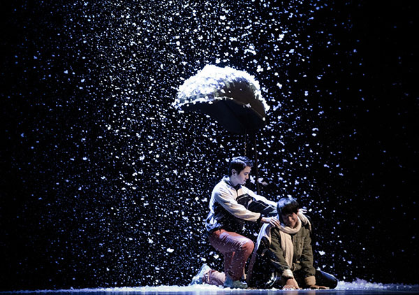 这部舞台剧改编的电影，票房破了14亿！