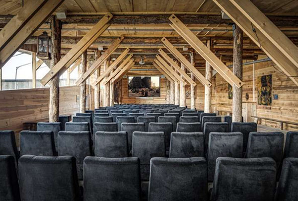 他花17年造了一艘诺亚方舟并启航了！