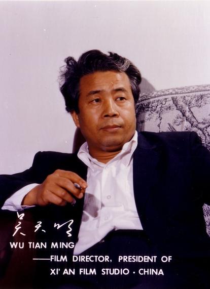 《百鸟朝凤》：中国老电影人，憋一口气，闷一口血