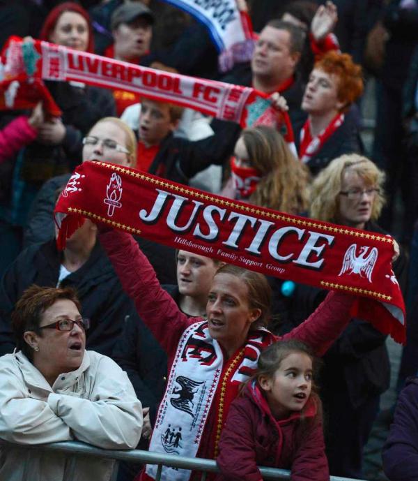 我的父亲经历了“希尔斯堡惨案”，为何真相被掩盖了27年？