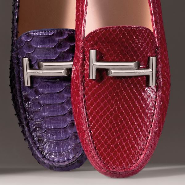 母亲节送妈妈鲜花？不如为她挑一双舒服的平底鞋