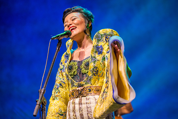 专访｜龚琳娜：一个“武痴”，四海学艺