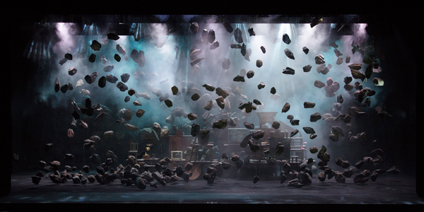 一个地方戏曲院团，为何能将“主旋律”演得如此动人？