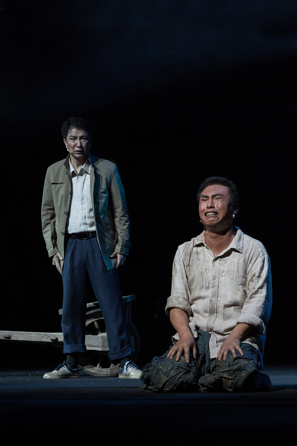 一个地方戏曲院团，为何能将“主旋律”演得如此动人？