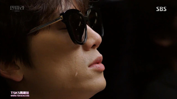 关于韩国娱乐圈的种种黑幕，请看这部韩剧