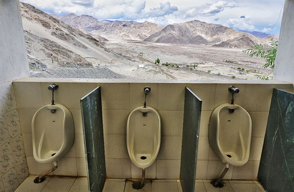 那些有风景的厕所