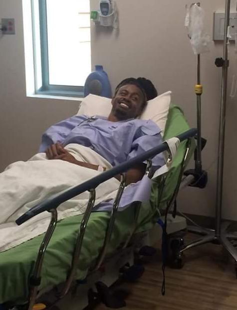 还记得刘翔身边的梅里特吗？换肾也无法阻止他重返赛道