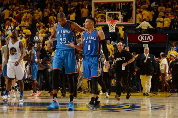 干脆搞搞大！雷霆似乎找到了勇士的命门