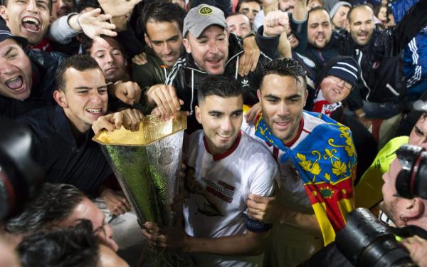 欧联杯改名“塞维利亚杯”吧，为啥他们一到欧联就开挂？