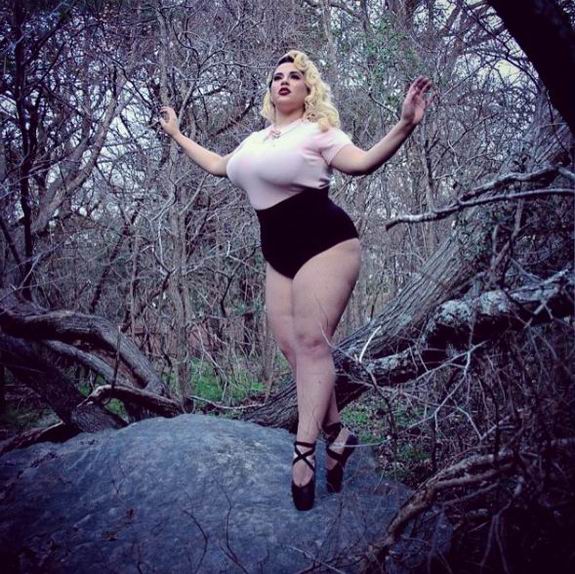 谁说芭蕾舞者必须是瘦子？大码的足尖舞一样美