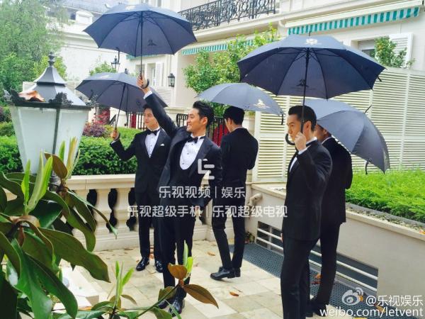 读图｜袁弘大婚，你们却只关心新郎和伴郎