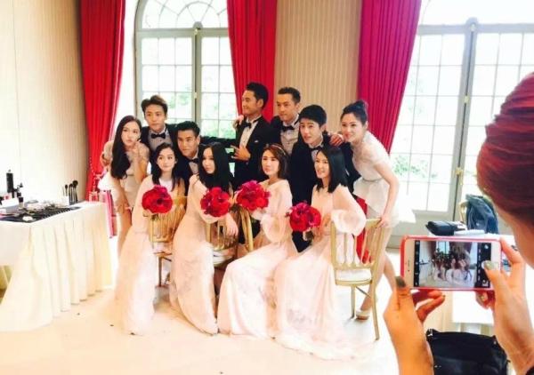 读图｜袁弘大婚，你们却只关心新郎和伴郎