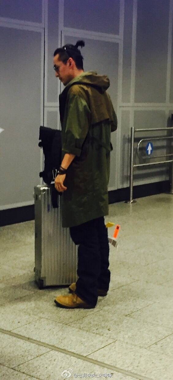 读图｜袁弘大婚，你们却只关心新郎和伴郎