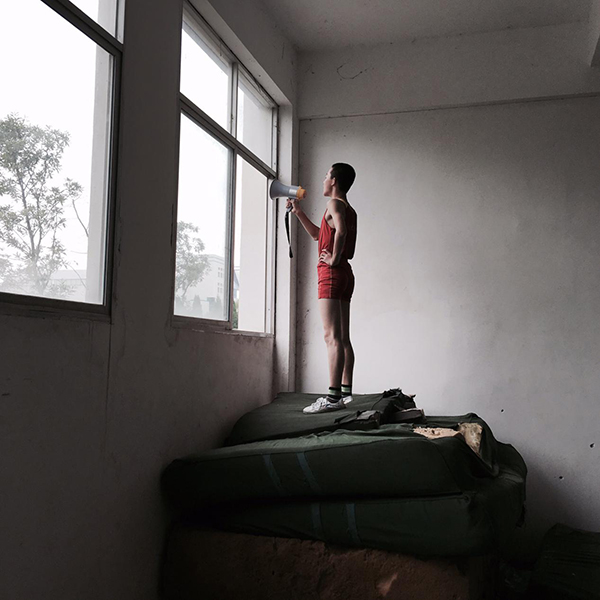 体育老师教你怎么用手机拍下孩子最纯真的瞬间