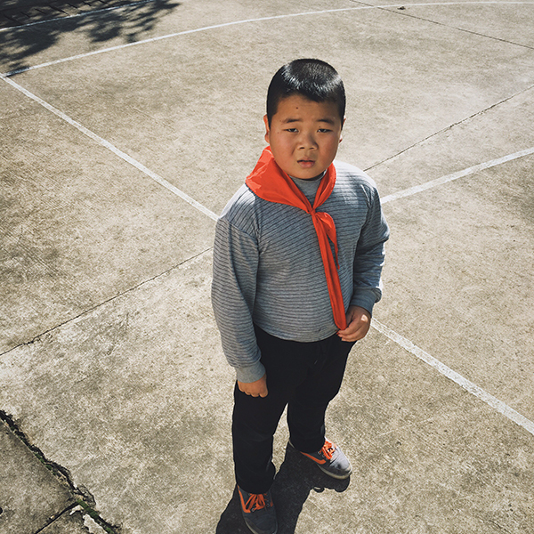 体育老师教你怎么用手机拍下孩子最纯真的瞬间