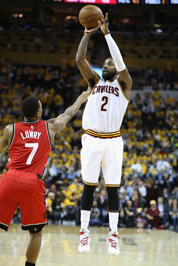 数读总决赛：原来骑士最爱投三分，他们竟比勇士准多了