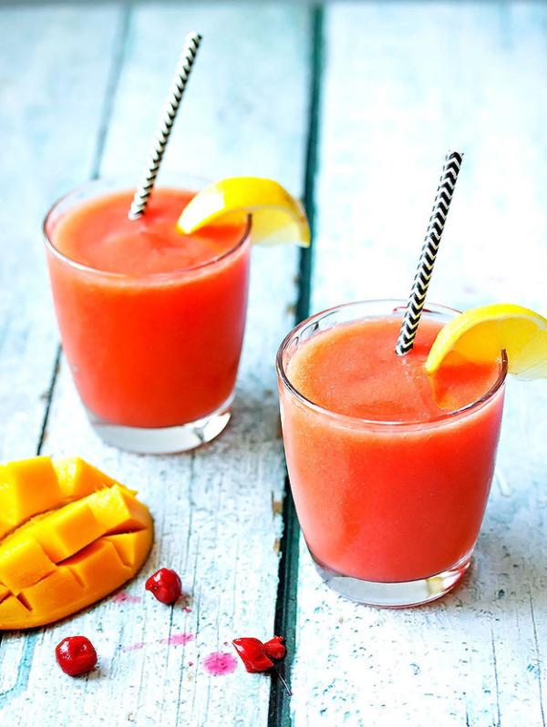 芒果鸡尾酒让你品尝夏天的味道
