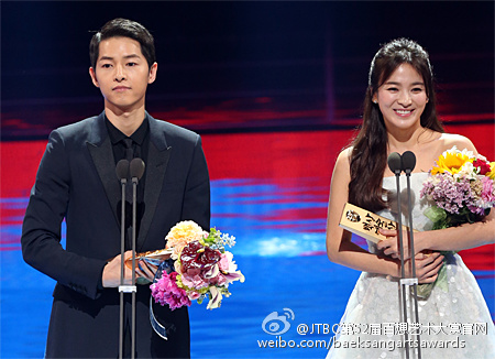 半年拿完影帝拿视帝，刘亚仁可以放心去当兵了