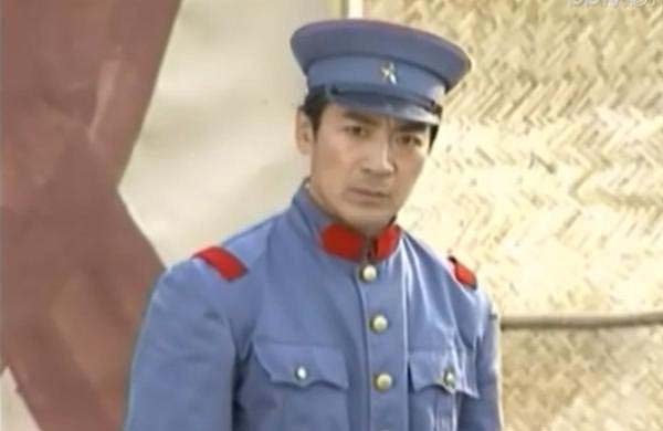 “霸道”系列多了一个翻译官，观众就是来找虐的