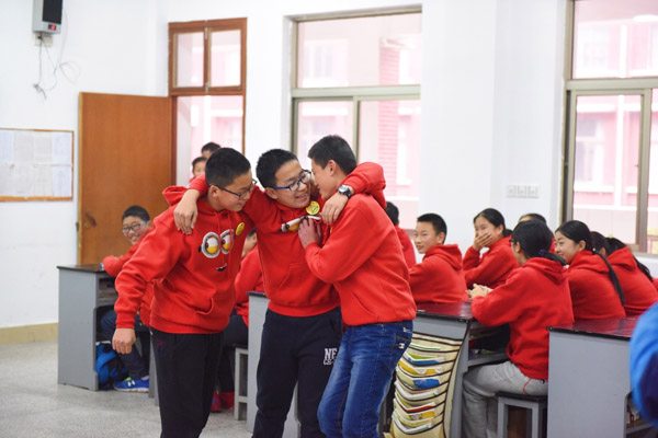 关注未成年人饮酒问题，锐澳RIO在行动