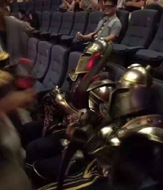 评分再低，槽点再多，《魔兽》依然轻松占领内地票房