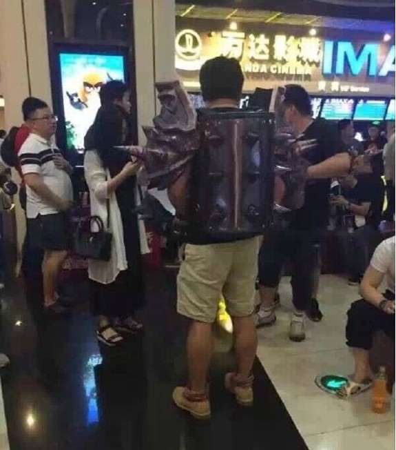 评分再低，槽点再多，《魔兽》依然轻松占领内地票房