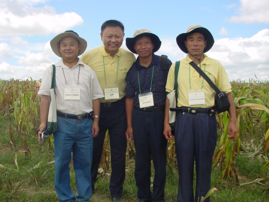 【果壳网专访】贾鹤鹏：公众与科学界，彼此误会好多年