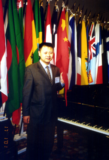 【果壳网专访】贾鹤鹏：公众与科学界，彼此误会好多年