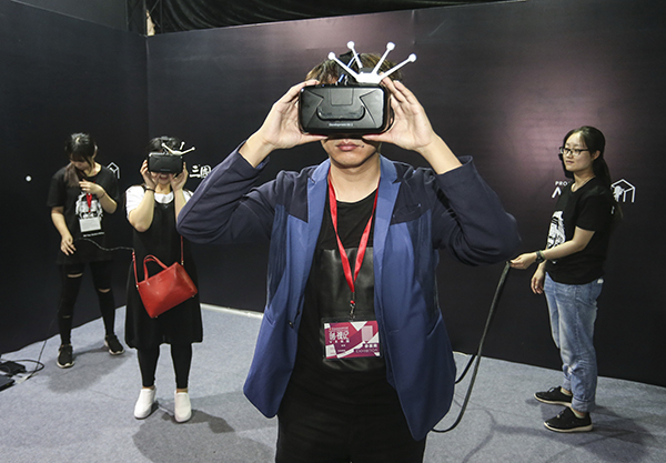 500多部影片和云集的明星大咖，和电影密集约会今天开始了