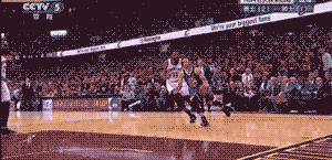 全队17记三分，库里38分！这样的勇士让詹姆斯怎么赢？