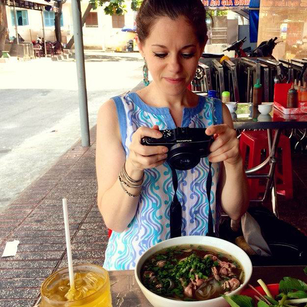 一边玩一边赚钱，他们是如何把旅行变成工作的？