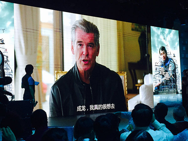 上海国际电影节上最忙的是这位巨星