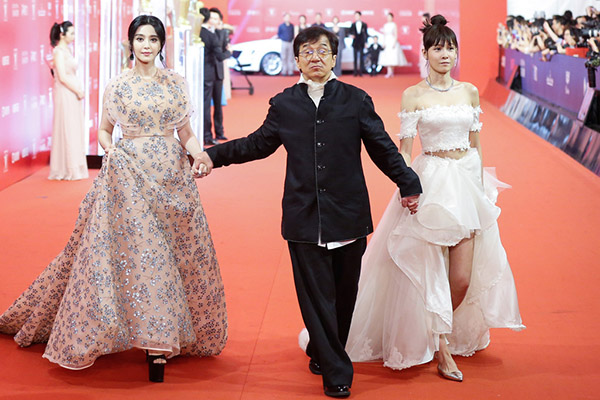 上海国际电影节上最忙的是这位巨星