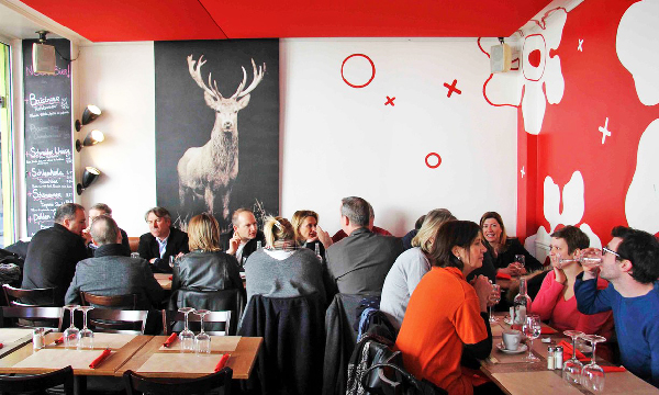 在巴黎看欧洲杯，你要去这几个酒吧