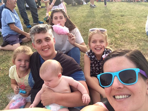 听同志父母们讲述，虽然艰难他们仍想拥有完整的家庭幸福