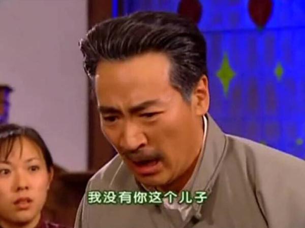 澎湃联播|每个熊孩子背后，都有两个更熊的家长