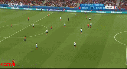 八年前还混迹第三级联赛，他是西班牙版的瓦尔迪传奇