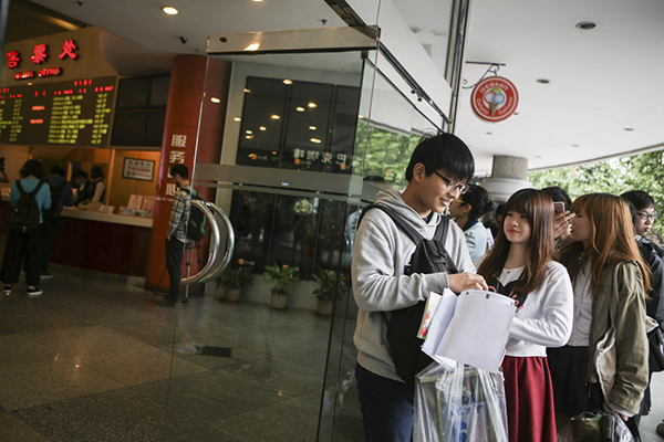 上海电影节收官：这场行业狂欢，有多少情怀多少干货？