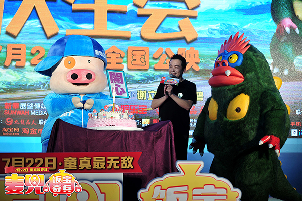 海报栏｜电影节赶场追星的休息了，劳模们还不行啊