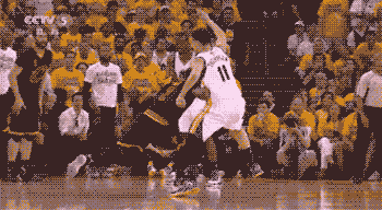 骑士52年首夺总冠军，詹姆斯三双神迹荣膺MVP