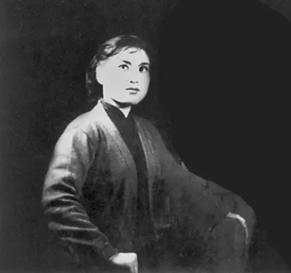 《西游记》这些老爷子走了，我童年的四分之三消失了