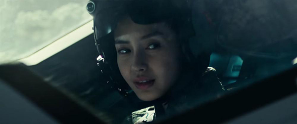 《独立日：卷土重来》：主旋律、多国部队与《三体》